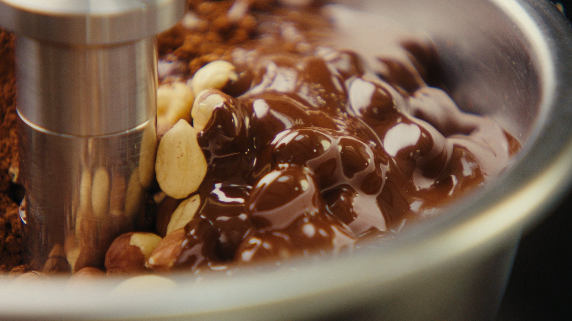 Hazelnut spread in the making